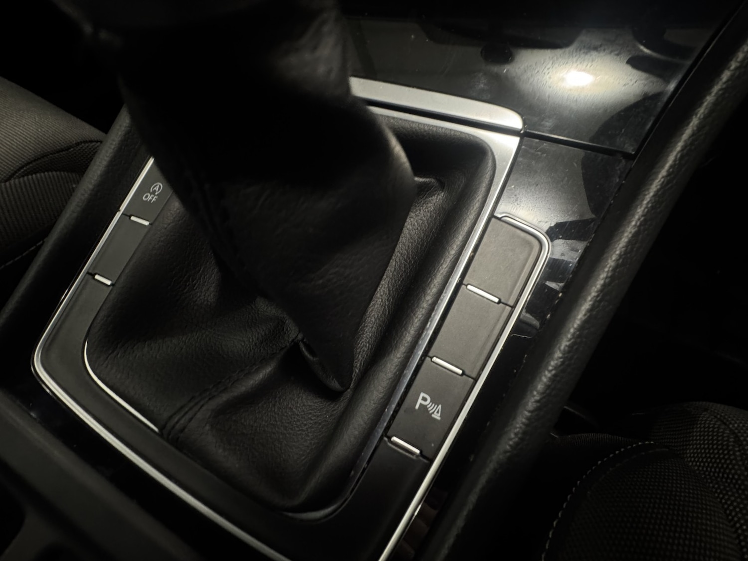 Used Volkswagen Golf 2016 for sale - 76142500: Photo 44