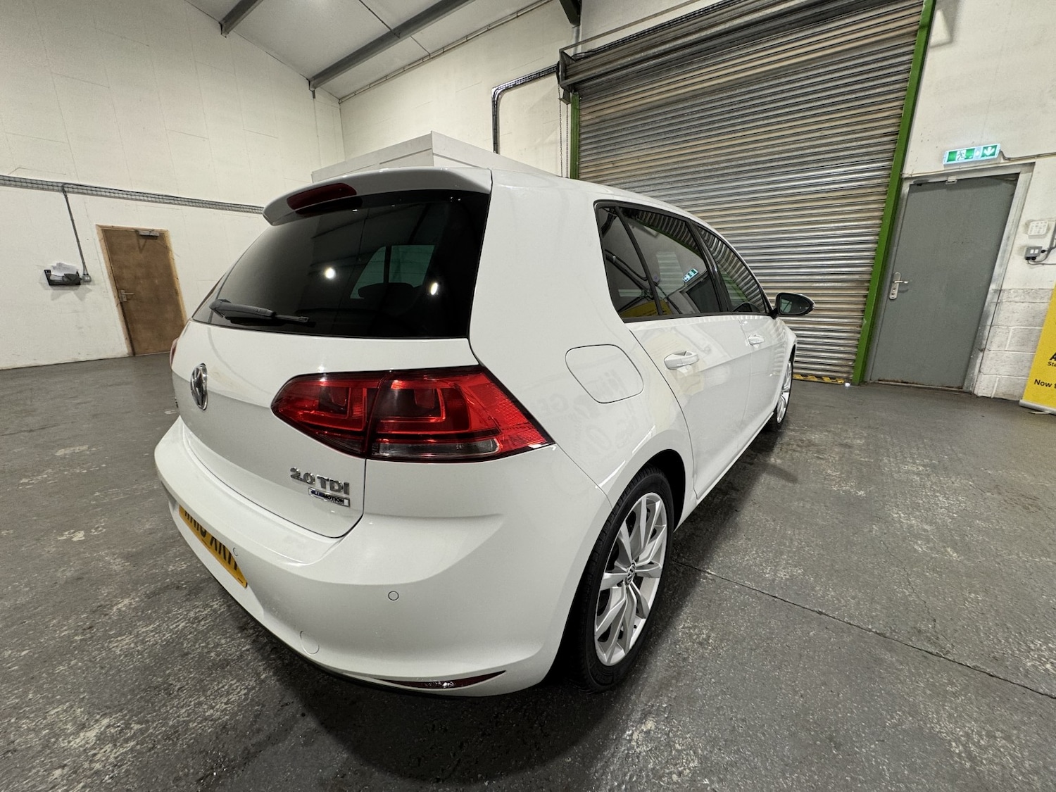 Used Volkswagen Golf 2016 for sale - 76142500: Photo 9