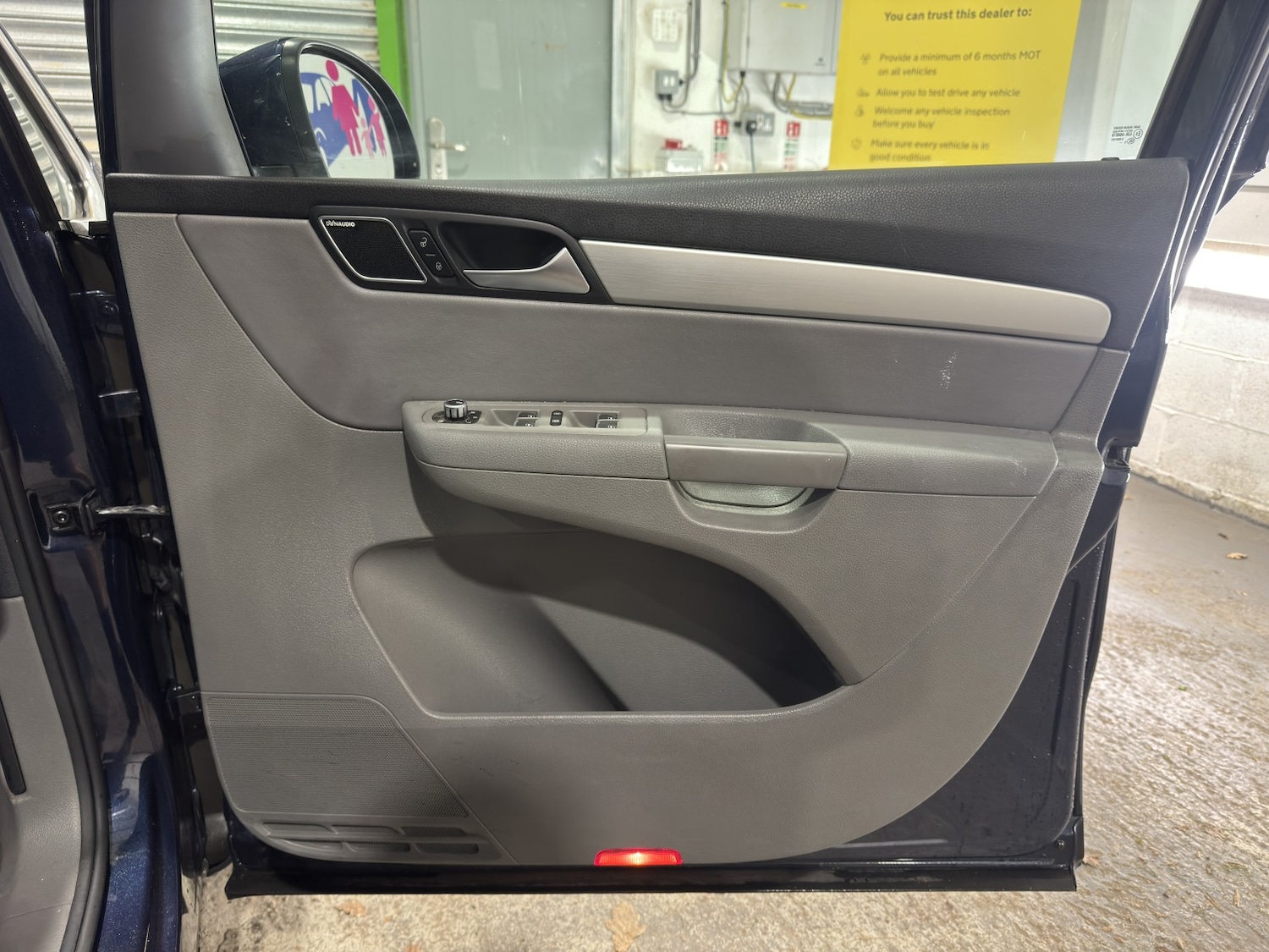 Used Volkswagen Sharan 2014 for sale - 78112185: Photo 15