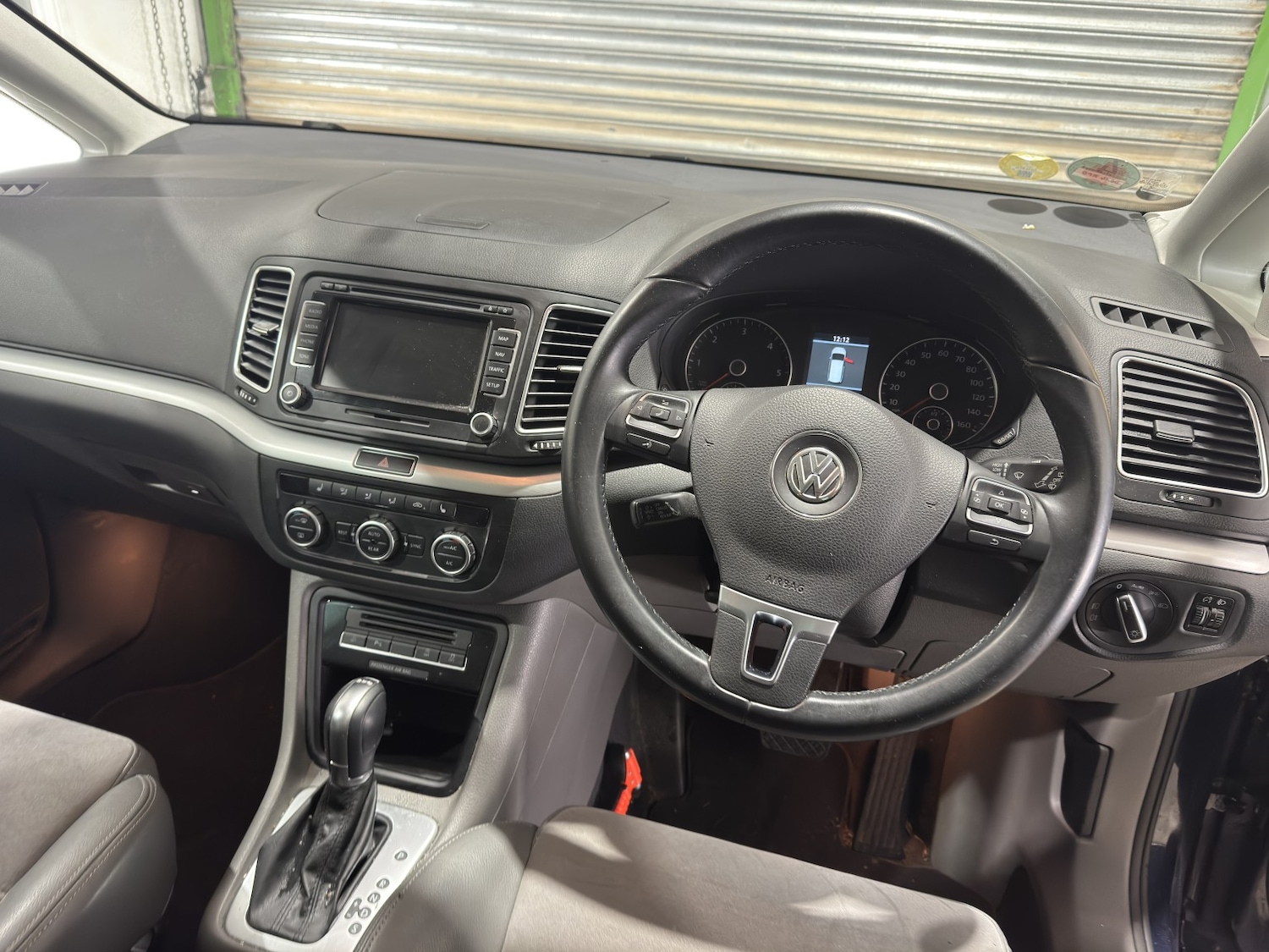 Used Volkswagen Sharan 2014 for sale - 78112185: Photo 2