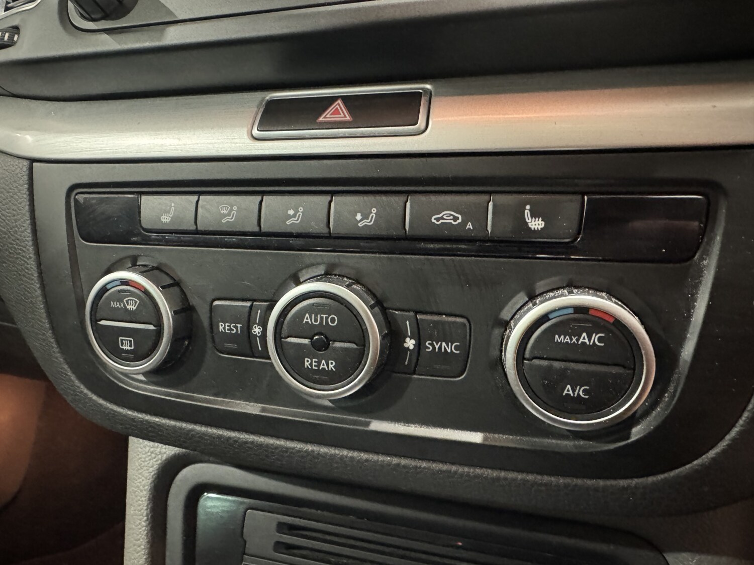 Used Volkswagen Sharan 2014 for sale - 78112185: Photo 9