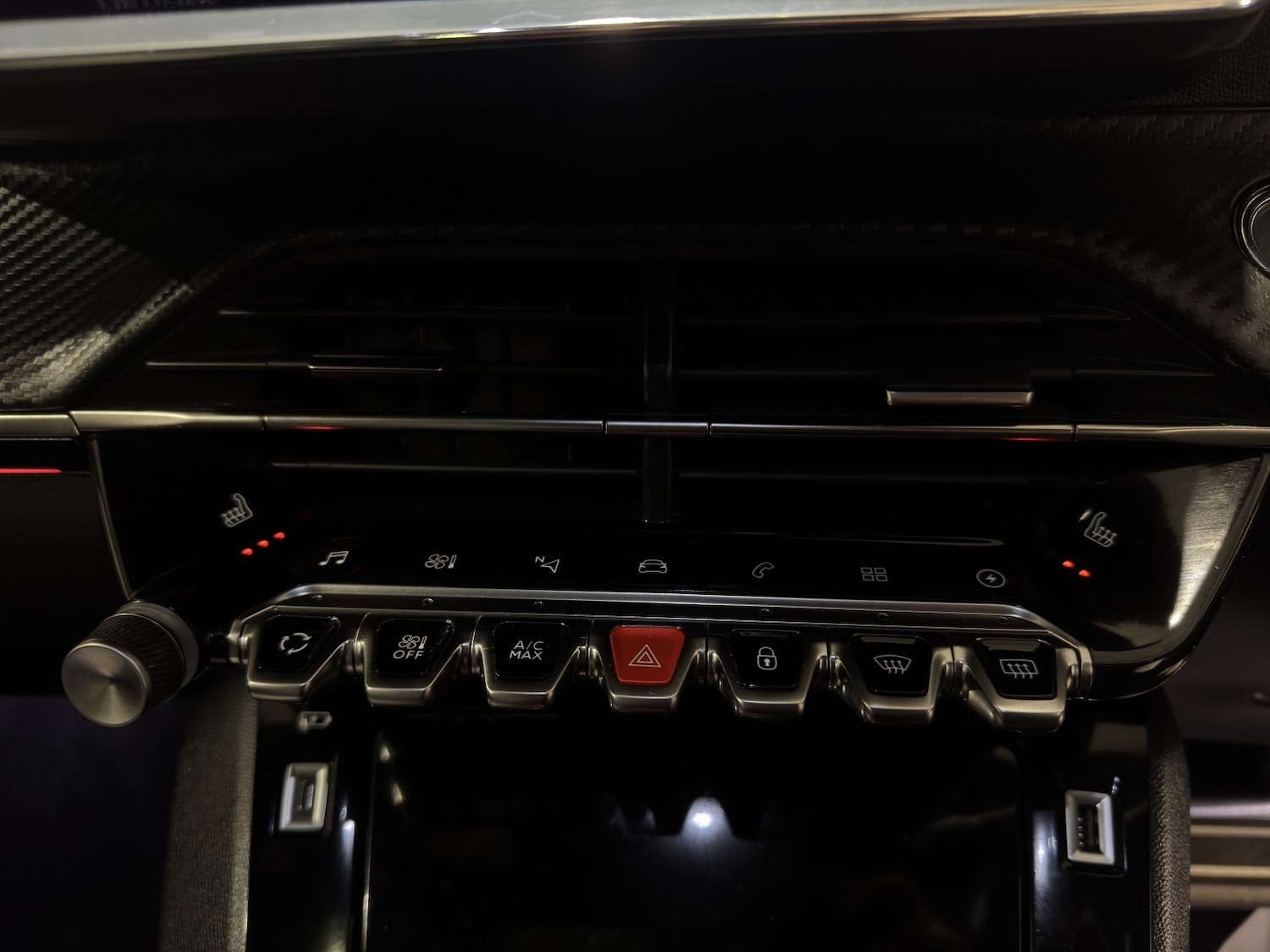 Used Peugeot 2008 2020 for sale - 77595394: Photo 39