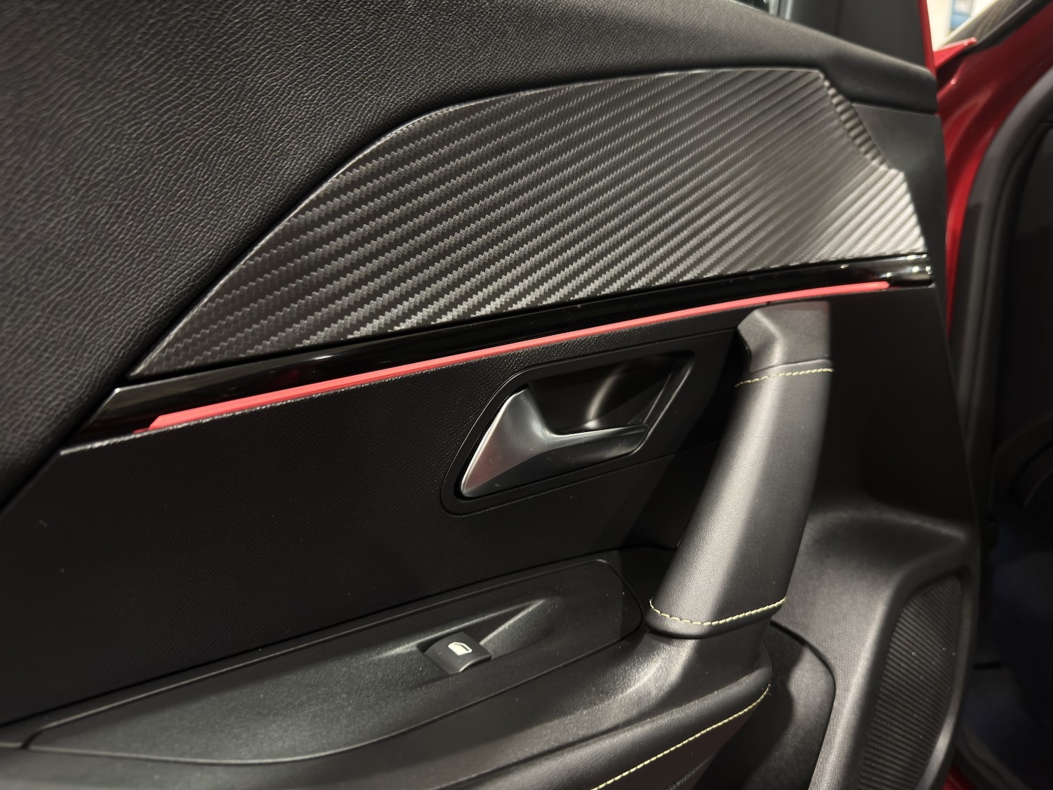 Used Peugeot 2008 2020 for sale - 77595394: Photo 60