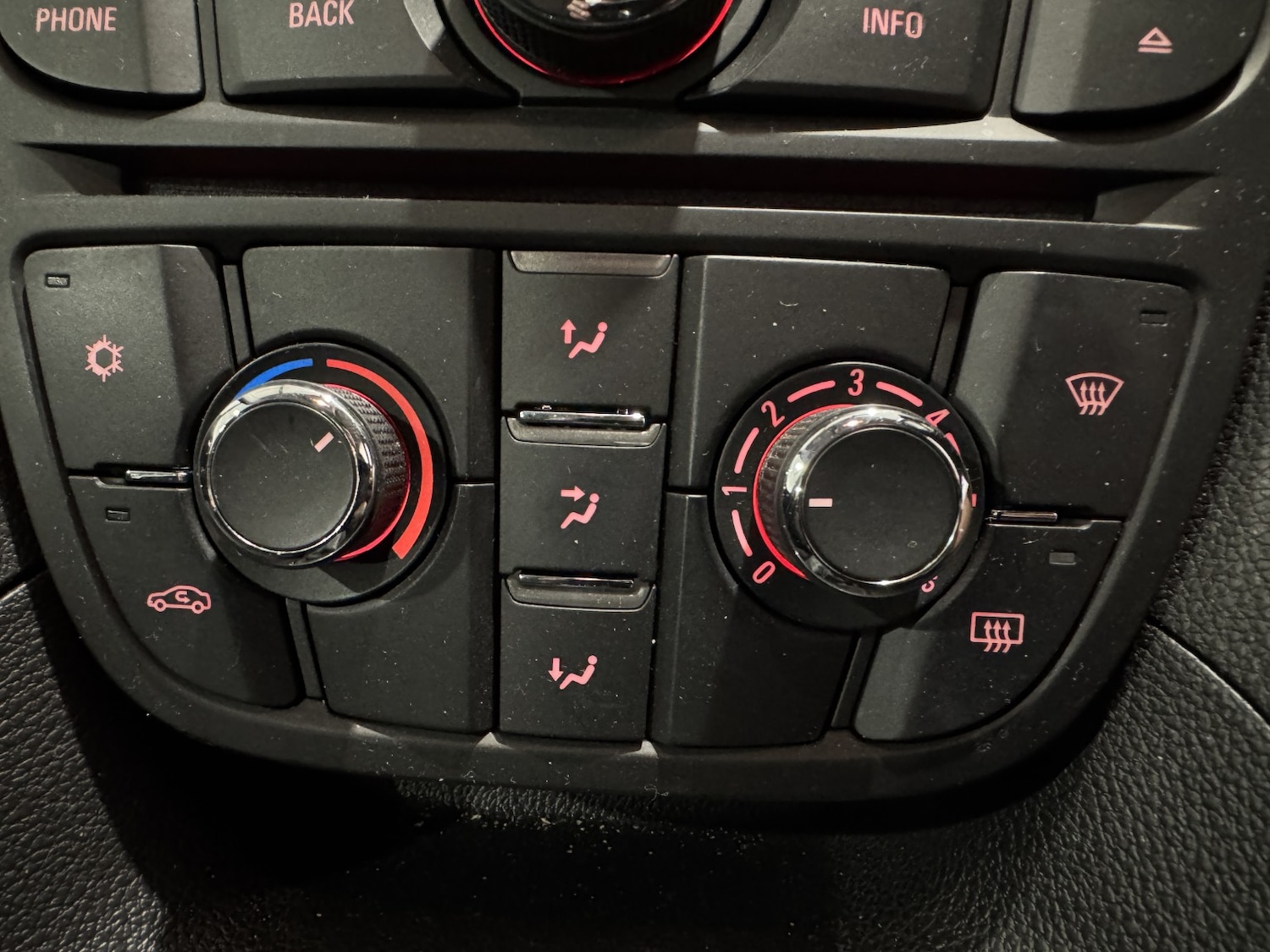 Used Vauxhall Meriva 2011 for sale - 77953954: Photo 32