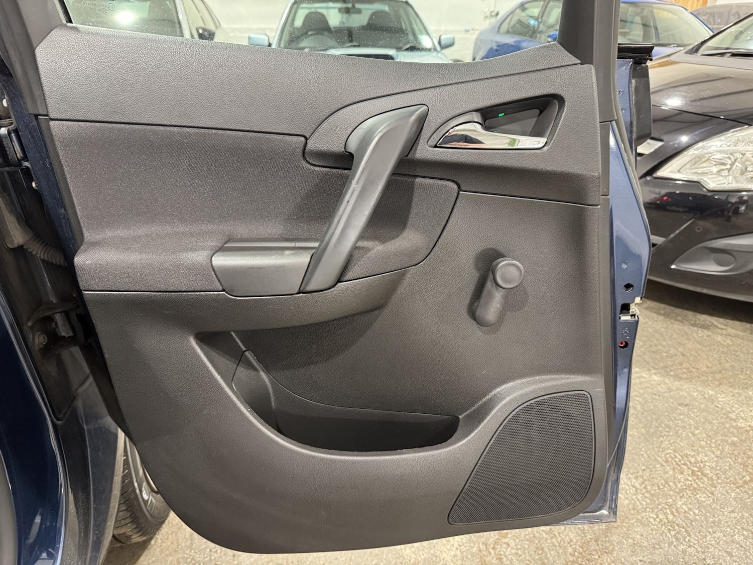 Used Vauxhall Meriva 2011 for sale - 77953954: Photo 40