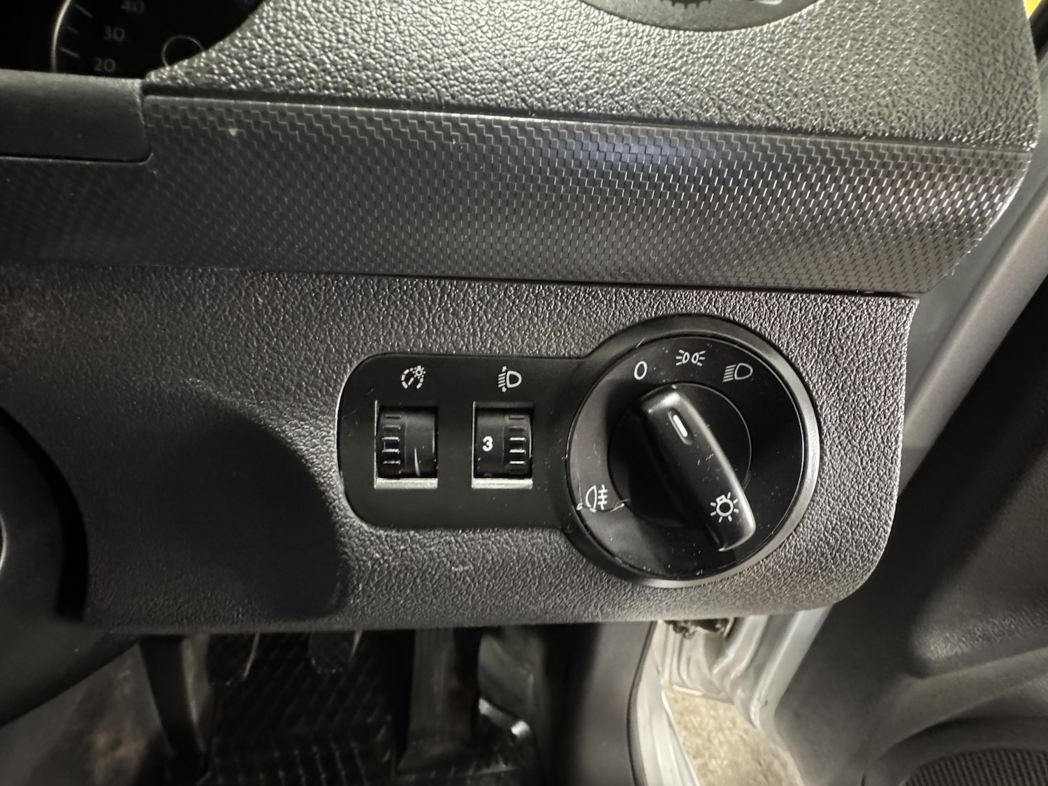 Used Volkswagen Caddy 2014 for sale - 76374202: Photo 28