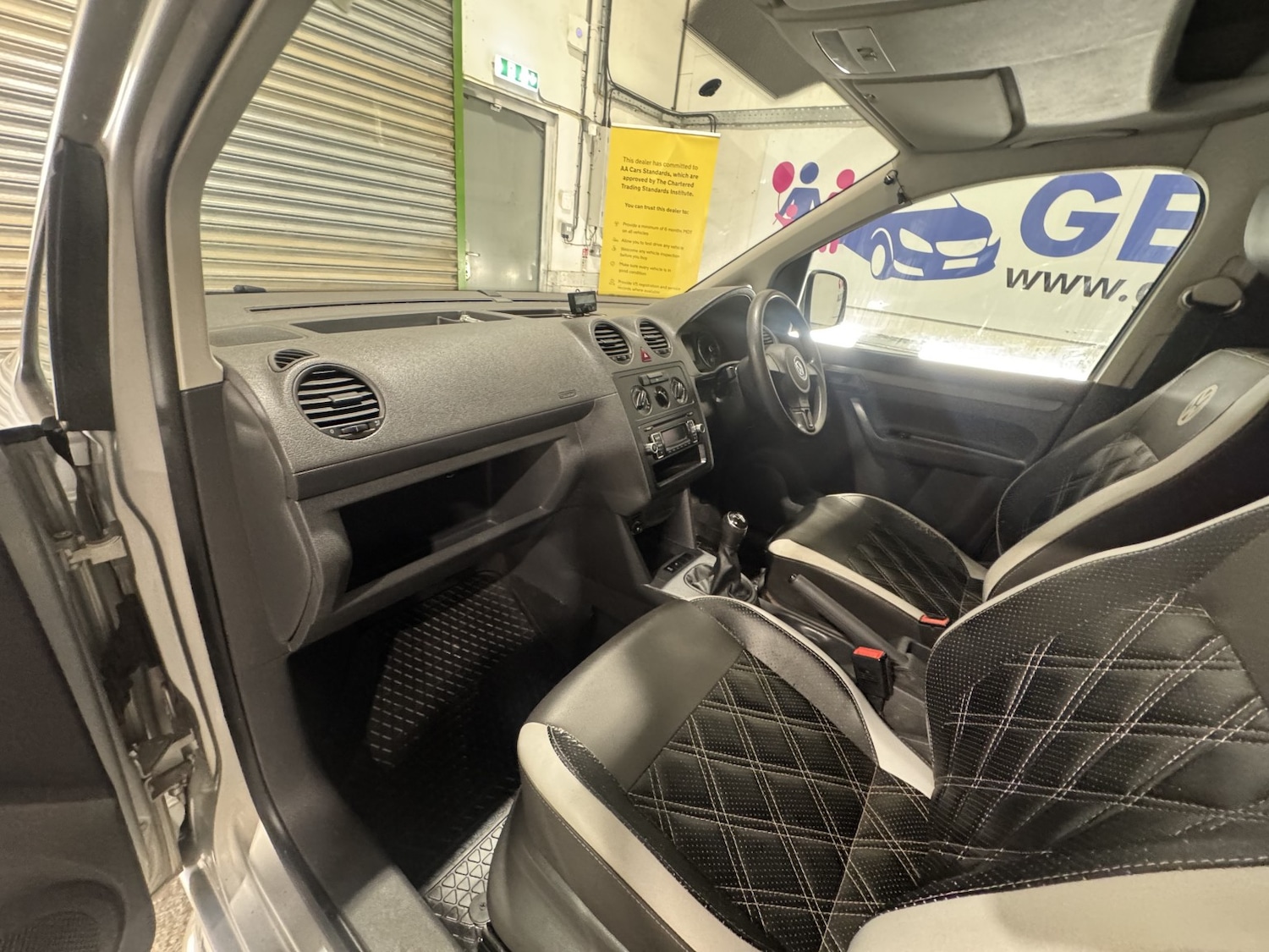 Used Volkswagen Caddy 2014 for sale - 76374202: Photo 48