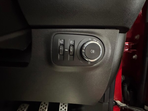 Used Vauxhall ADAM 2016 for sale - 75266641: Photo 27