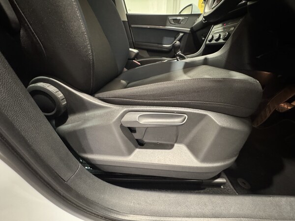 Used SEAT Ateca 2016 for sale - 76205609: Photo 24