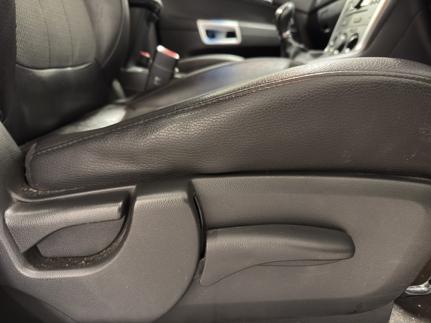 Used Vauxhall Antara 2012 for sale - 77953929: Photo 15