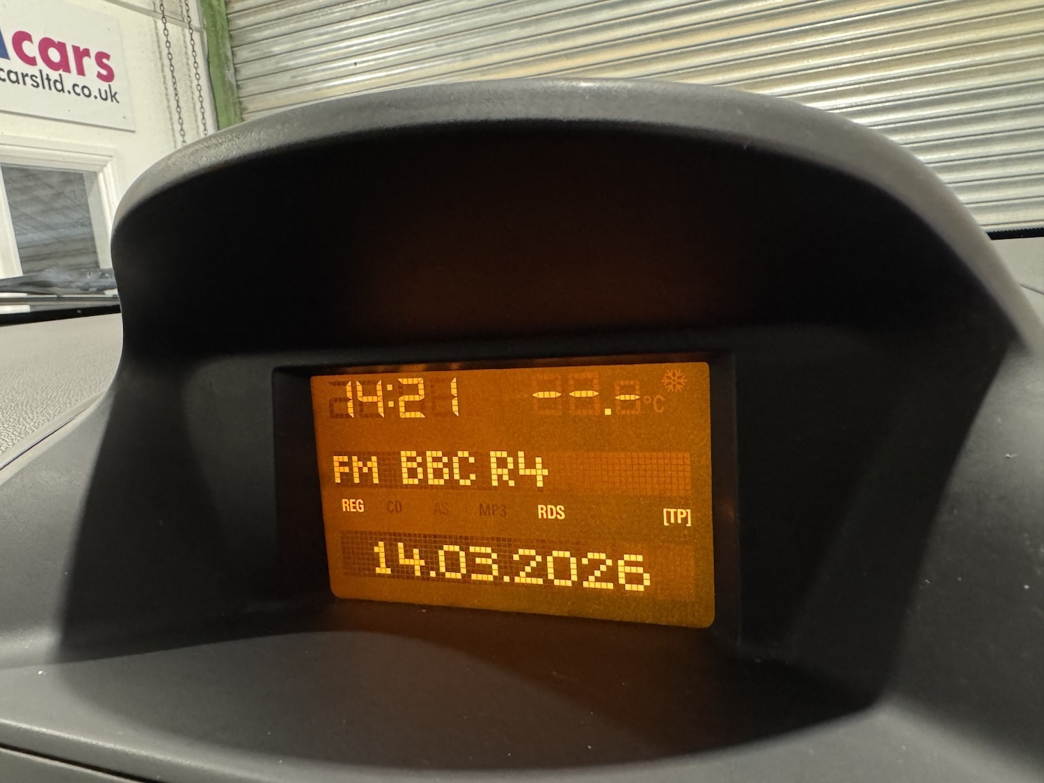 Used Vauxhall Antara 2012 for sale - 77953929: Photo 24