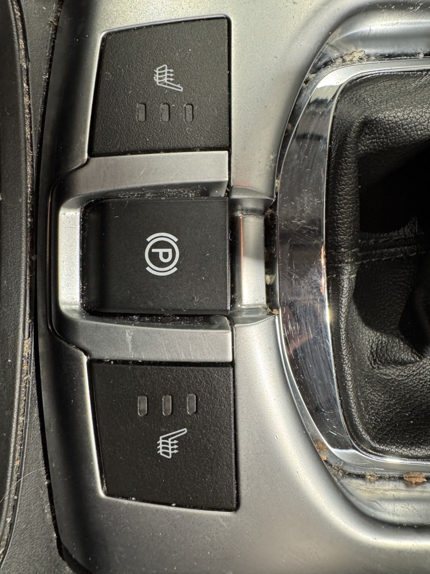 Used Vauxhall Antara 2012 for sale - 77953929: Photo 30