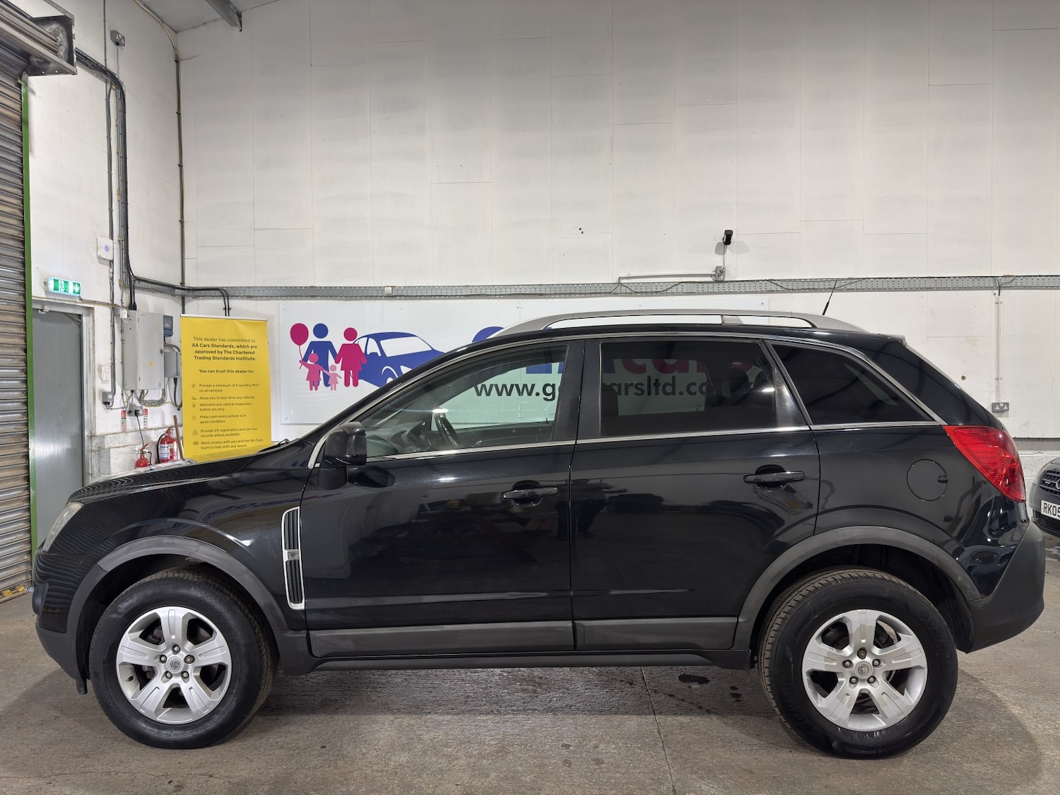 Used Vauxhall Antara 2012 for sale - 77953929: Photo 9