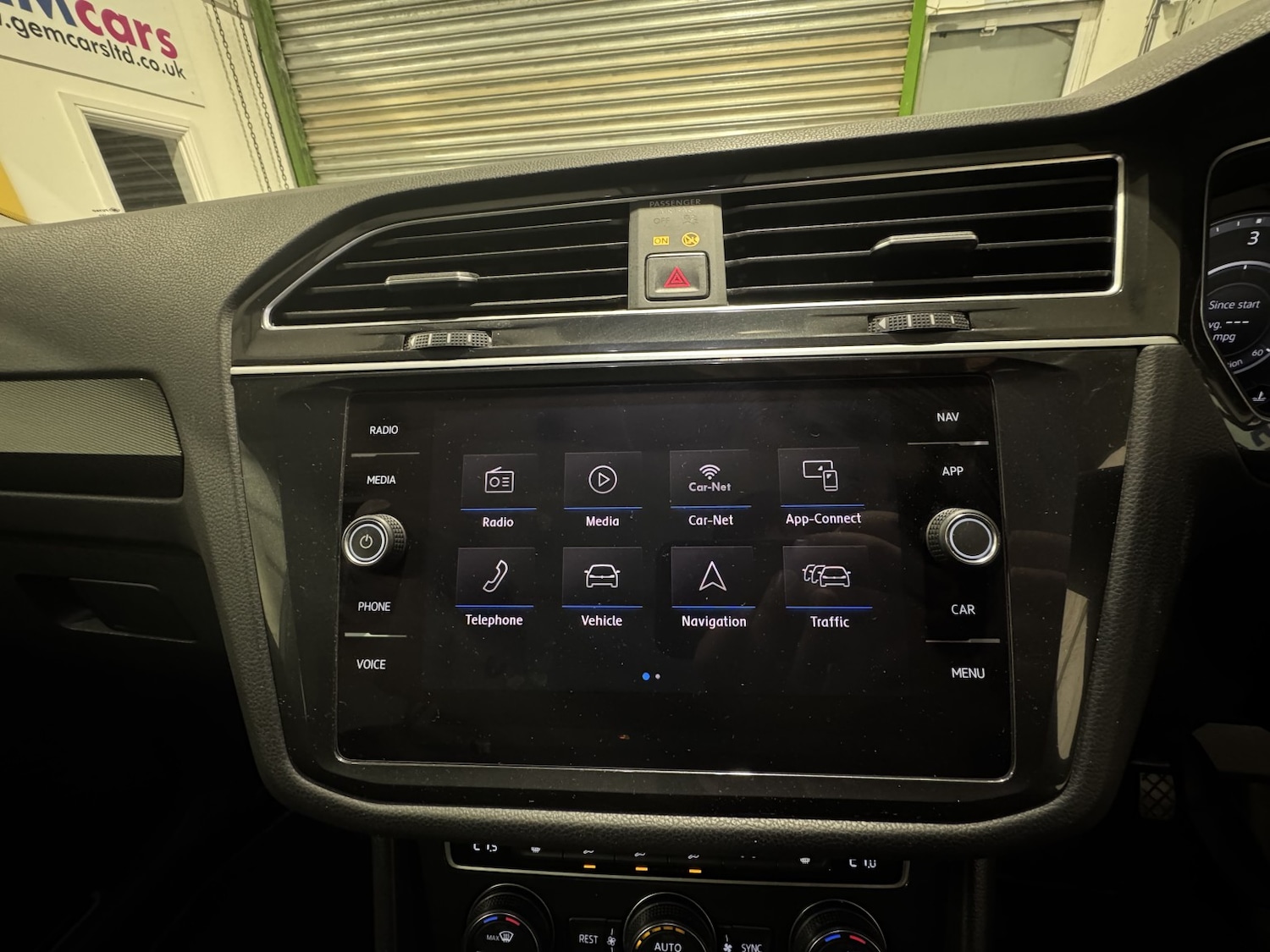 Used Volkswagen Tiguan 2018 for sale - 76817581: Photo 38