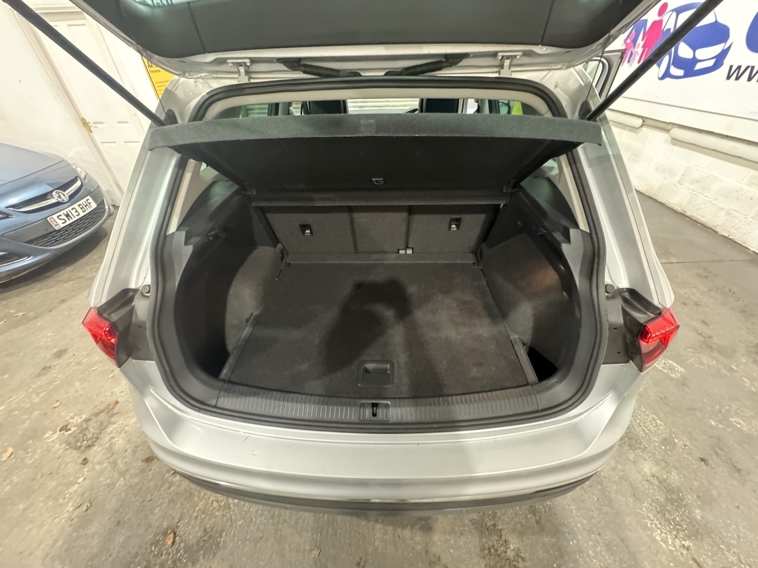 Used Volkswagen Tiguan 2018 for sale - 76817581: Photo 62