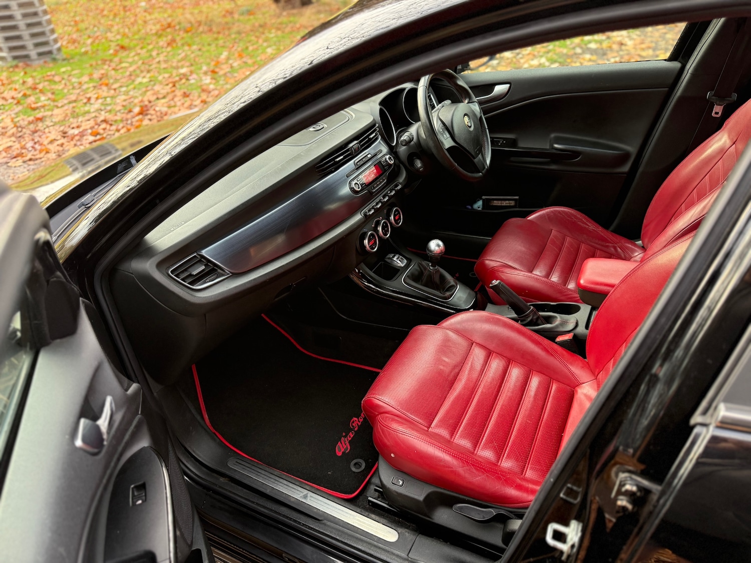 Used Alfa Romeo Giulietta 2013 for sale - 76545726: Photo 12