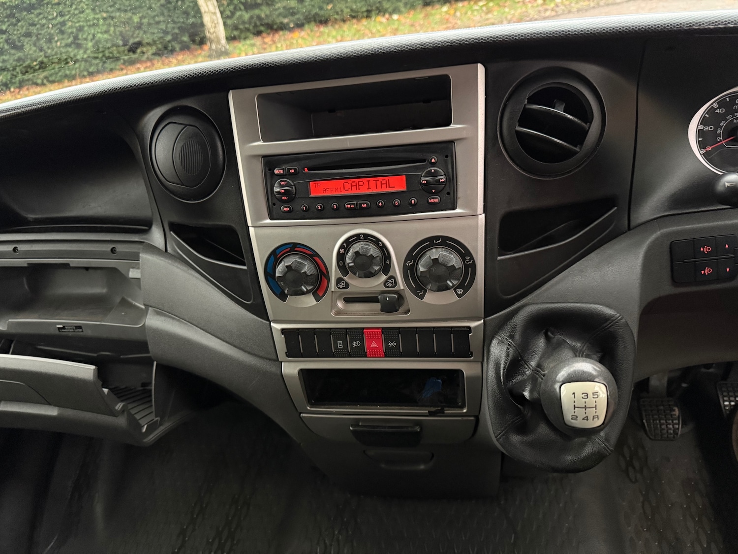 Used Iveco Daily 2012 for sale - 76589757: Photo 9