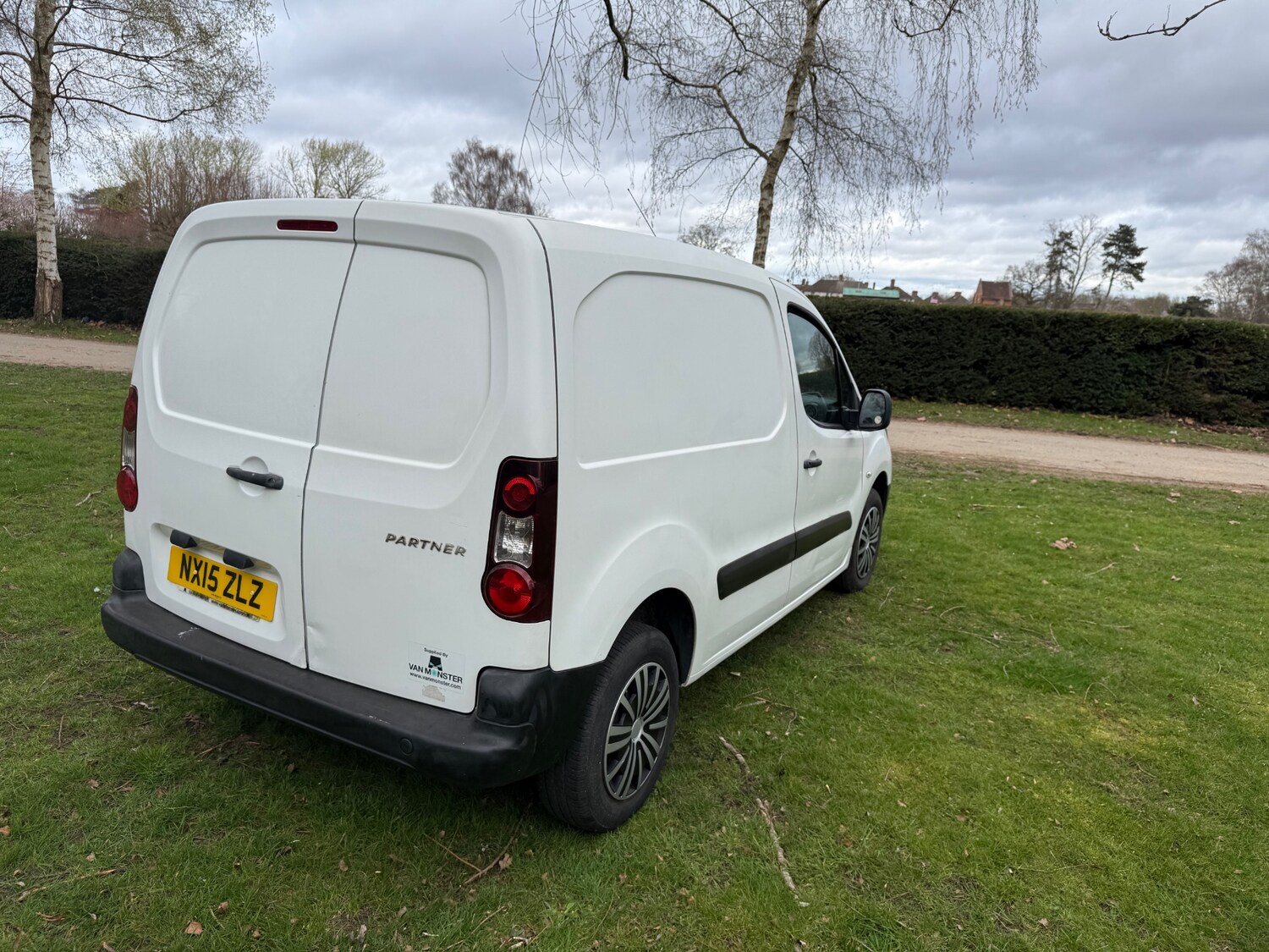 Used Peugeot Partner 2015 for sale - 78042347: Photo 5