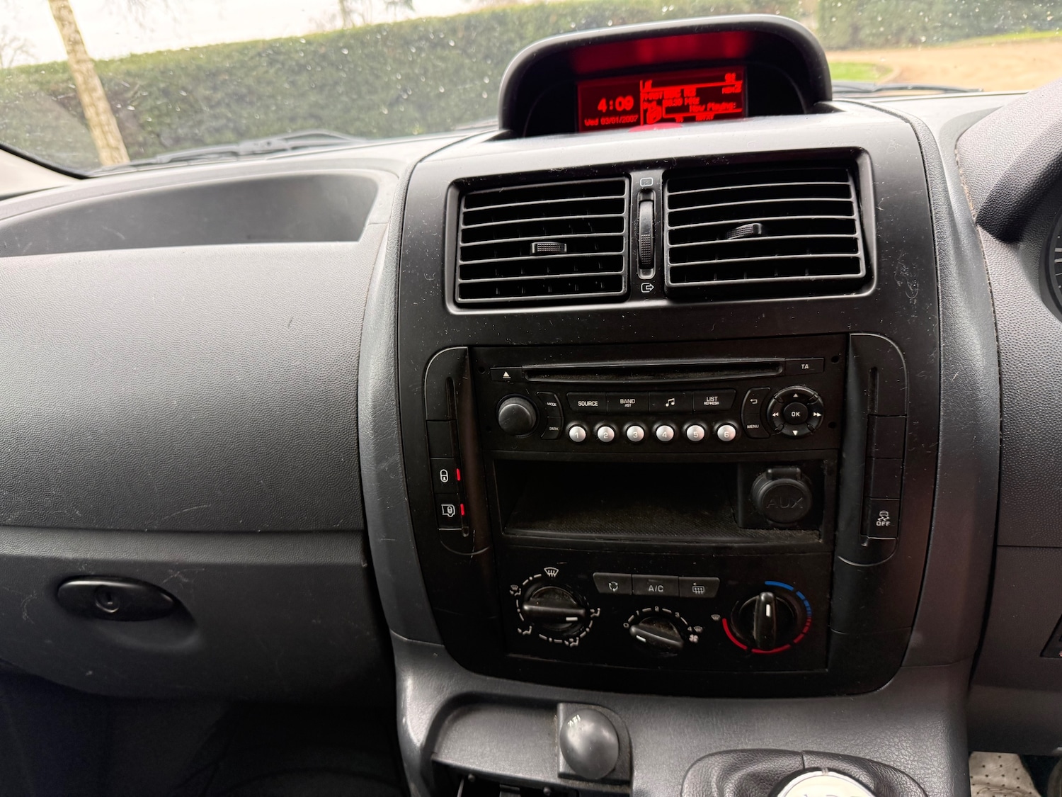 Used Peugeot Expert 2015 for sale - 77796817: Photo 10