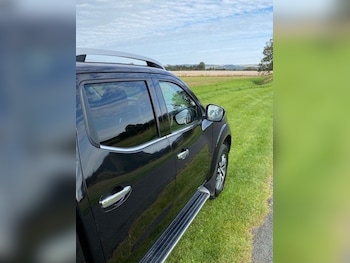 Used Nissan Navara 2017 for sale - 75611712: Photo