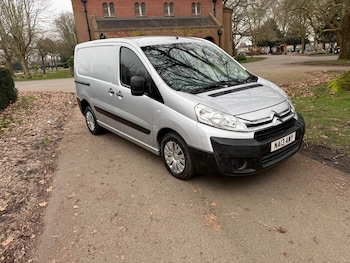 Citroen Dispatch feature image