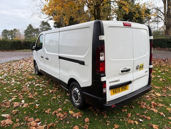 Used Vauxhall Vivaro 2015 for sale - 76497374: Photo