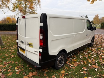 Used Vauxhall Vivaro 2015 for sale - 76497374: Photo