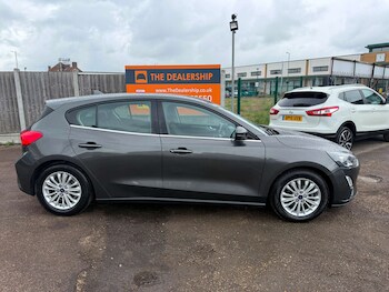 Used Ford Focus 2020 for sale - 78837924: Photo