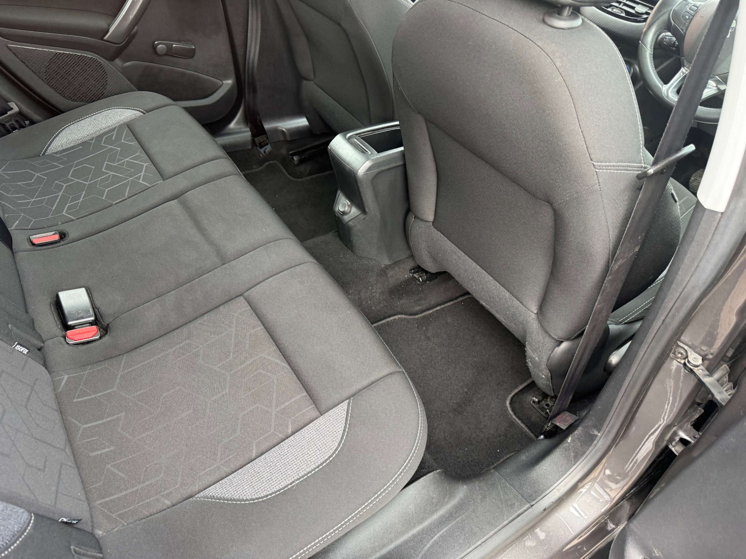 Used Peugeot 2008 2017 for sale - 77630705: Photo 14