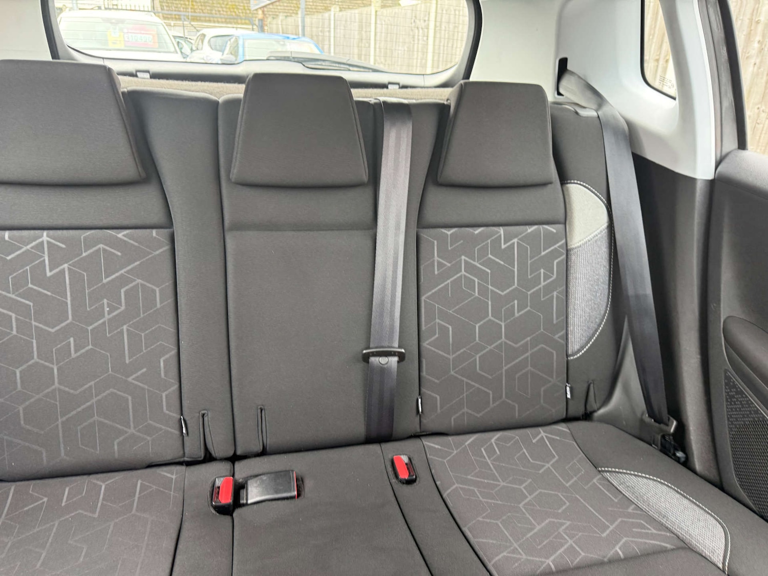 Used Peugeot 2008 2017 for sale - 77630705: Photo 25