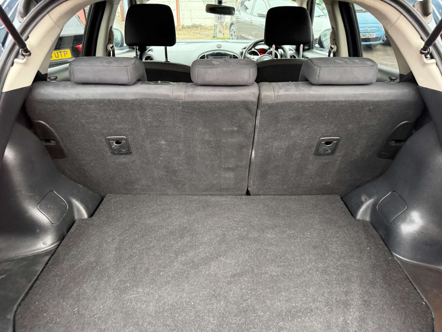 Used Nissan Juke 2012 for sale - 77501999: Photo 17