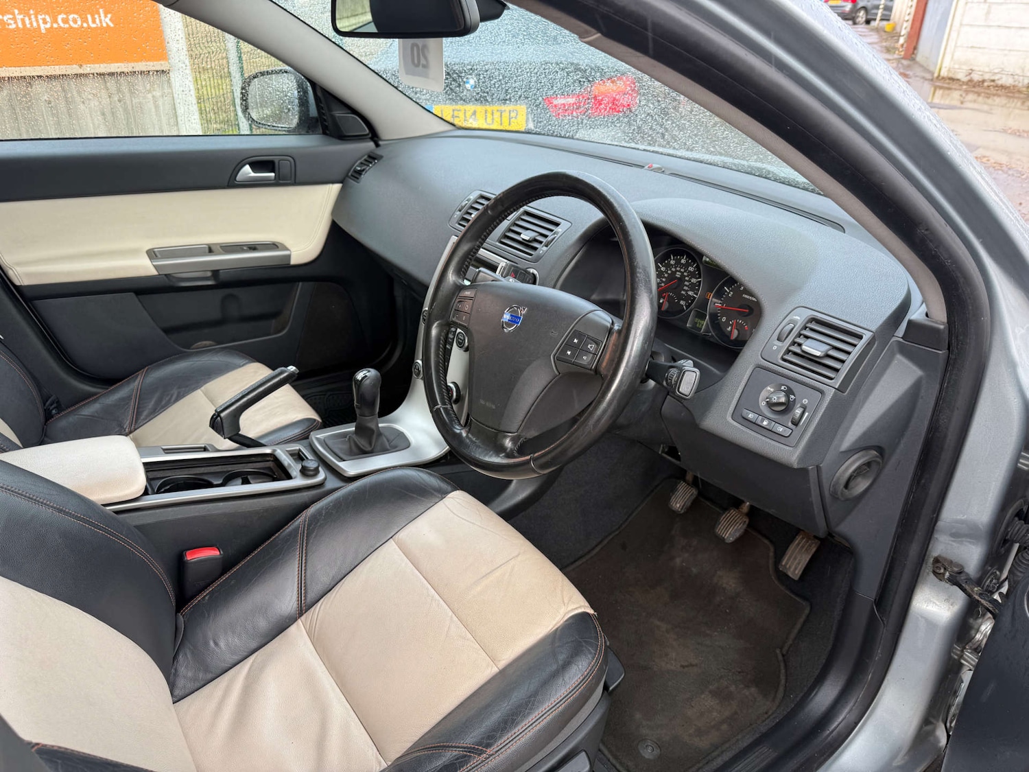 Used Volvo V50 2011 for sale - 77523286: Photo 18