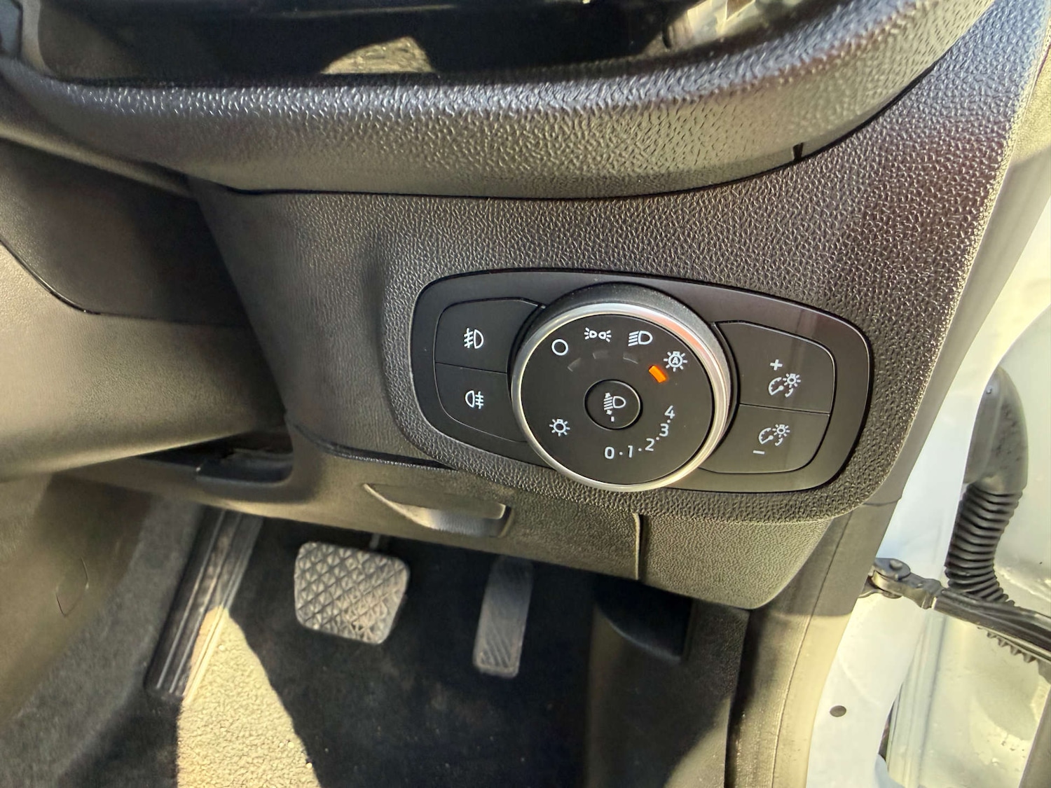 Used Ford Fiesta 2018 for sale - 76933036: Photo 28