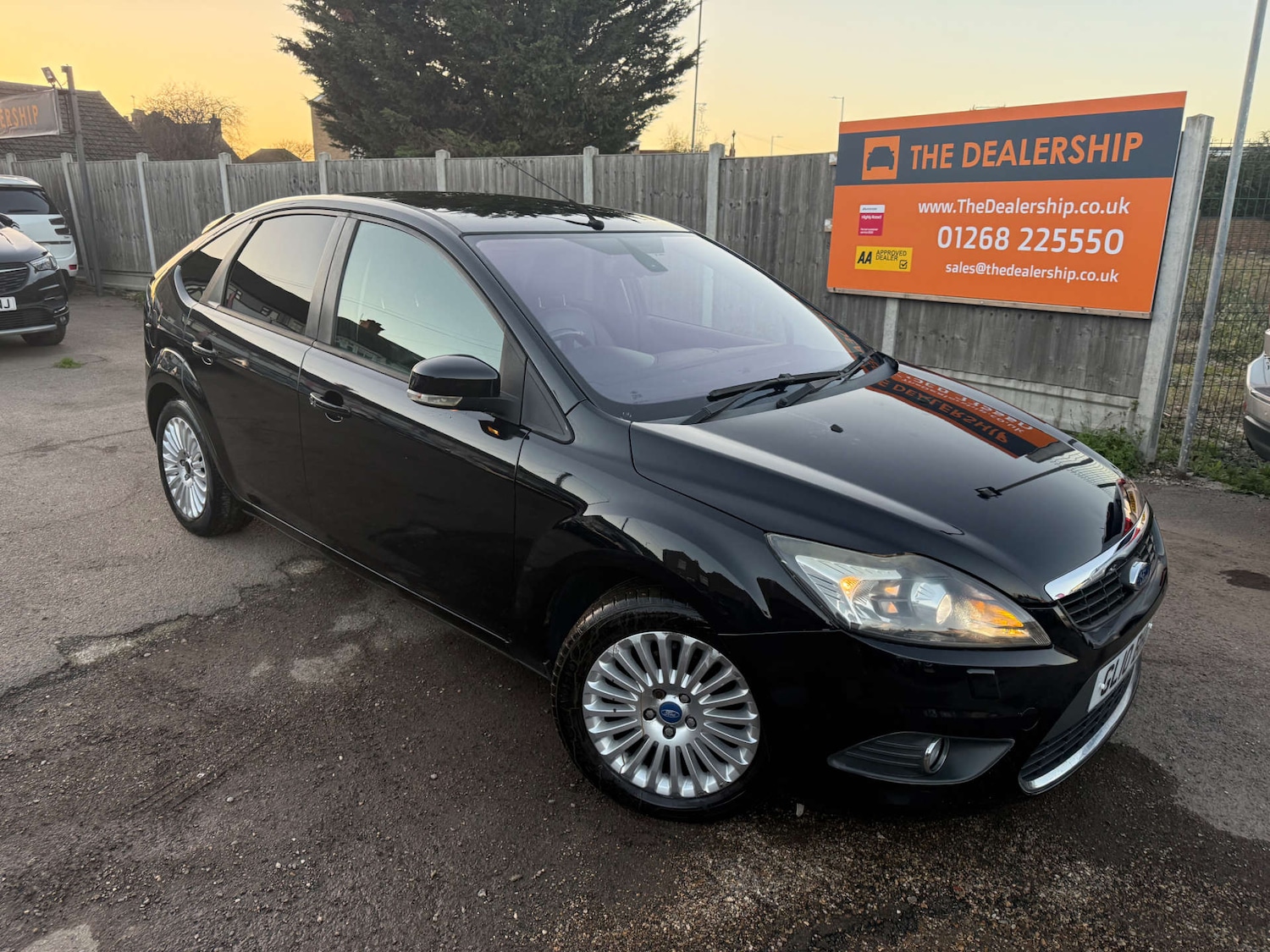 Used Ford Focus 2010 for sale - 76604260: Photo 2