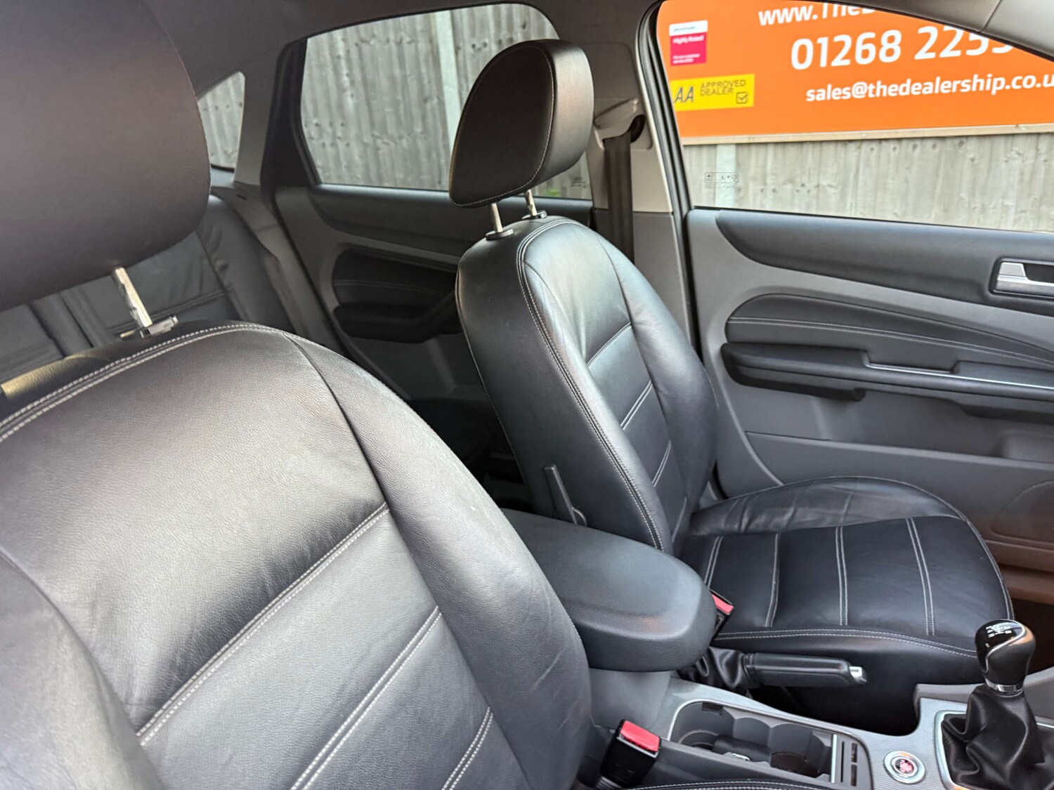 Used Ford Focus 2010 for sale - 76604260: Photo 25