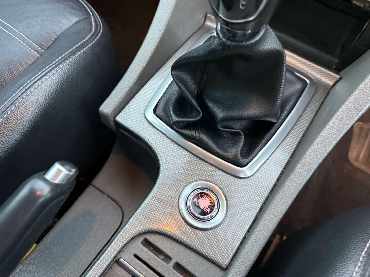 Used Ford Focus 2010 for sale - 76604260: Photo 34