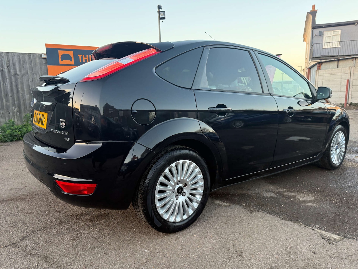 Used Ford Focus 2010 for sale - 76604260: Photo 8