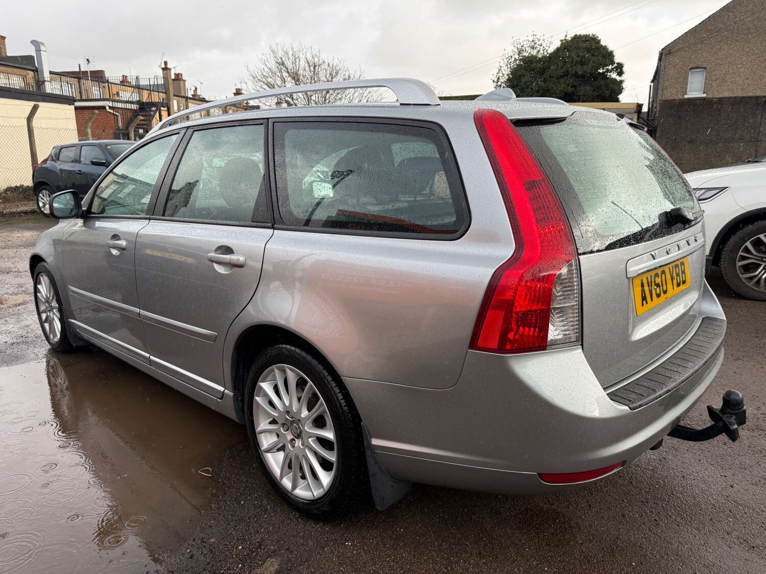 Used Volvo V50 2011 for sale - 77880390: Photo 14