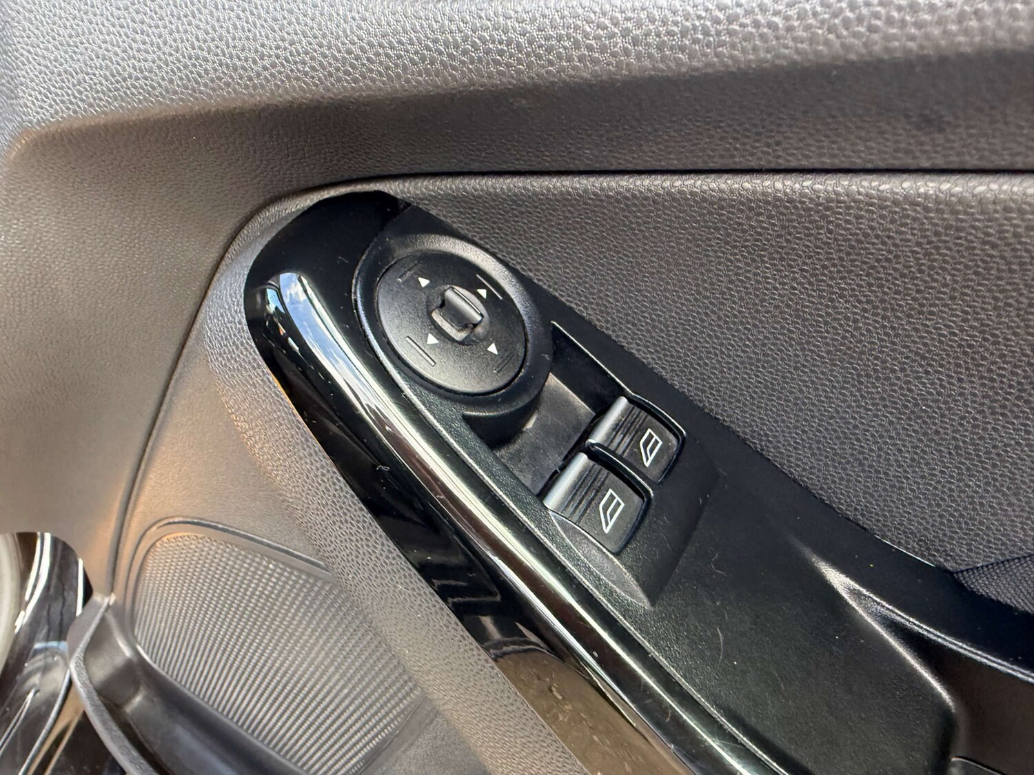 Used Ford Fiesta 2016 for sale - 78219420: Photo 21