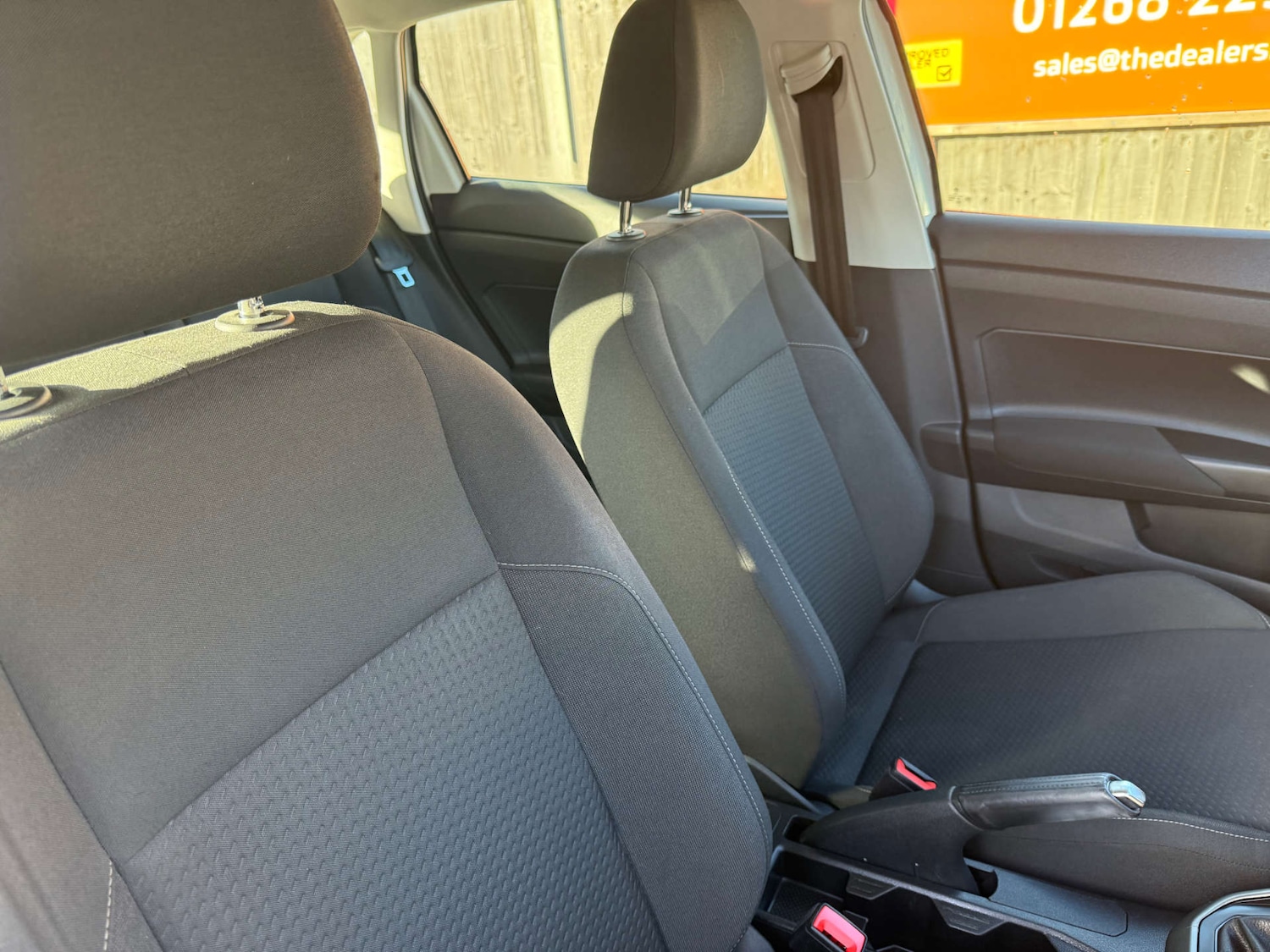 Used Volkswagen Polo 2018 for sale - 76829832: Photo 24