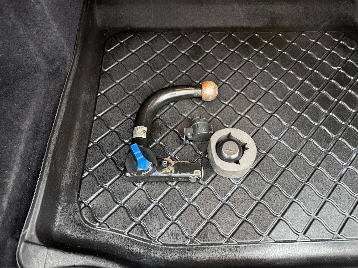 Used Jaguar XF 2017 for sale - 77059115: Photo 22