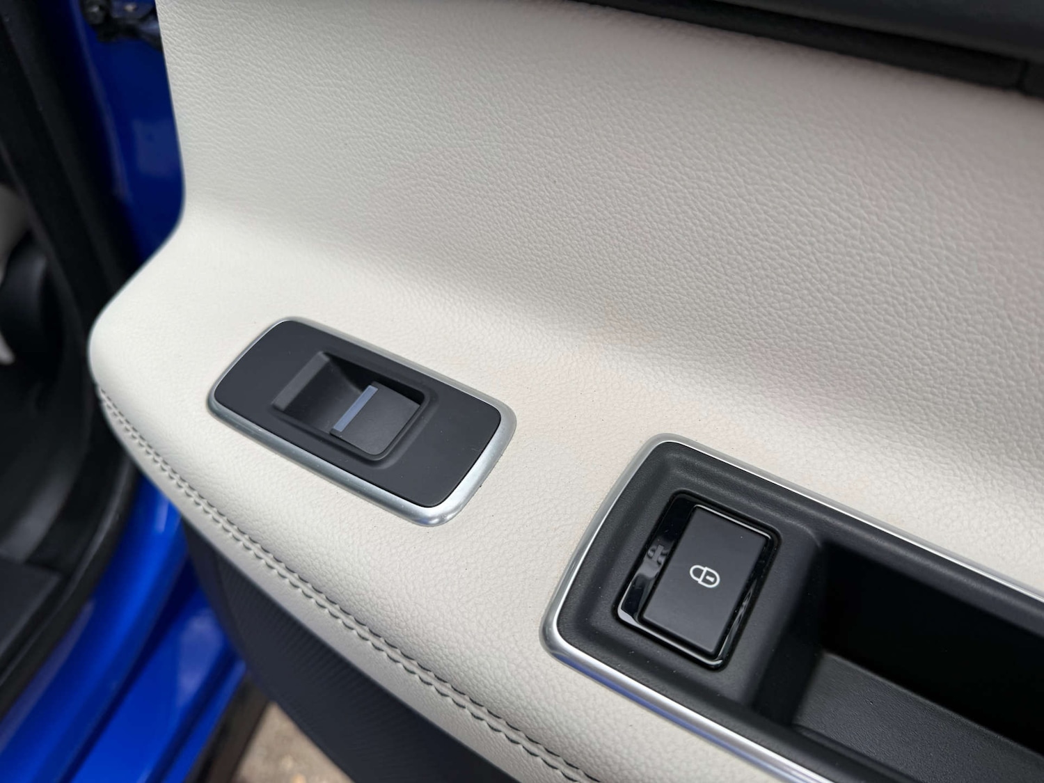 Used Jaguar XF 2017 for sale - 77059115: Photo 25