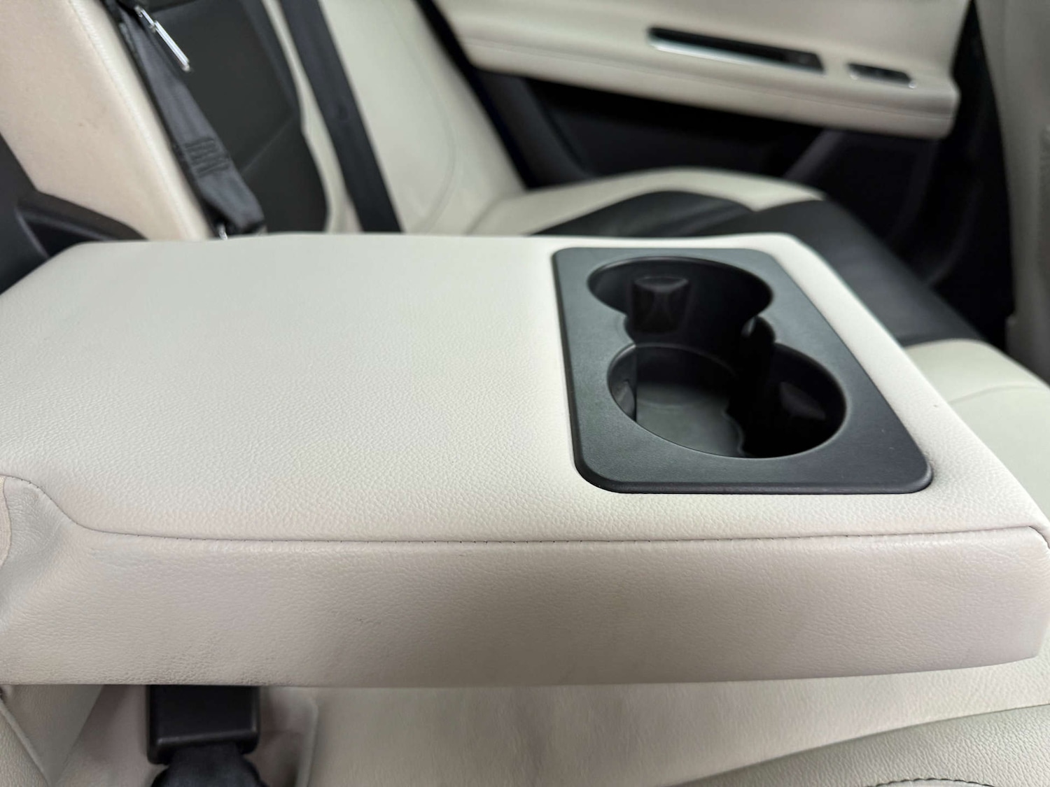 Used Jaguar XF 2017 for sale - 77059115: Photo 31