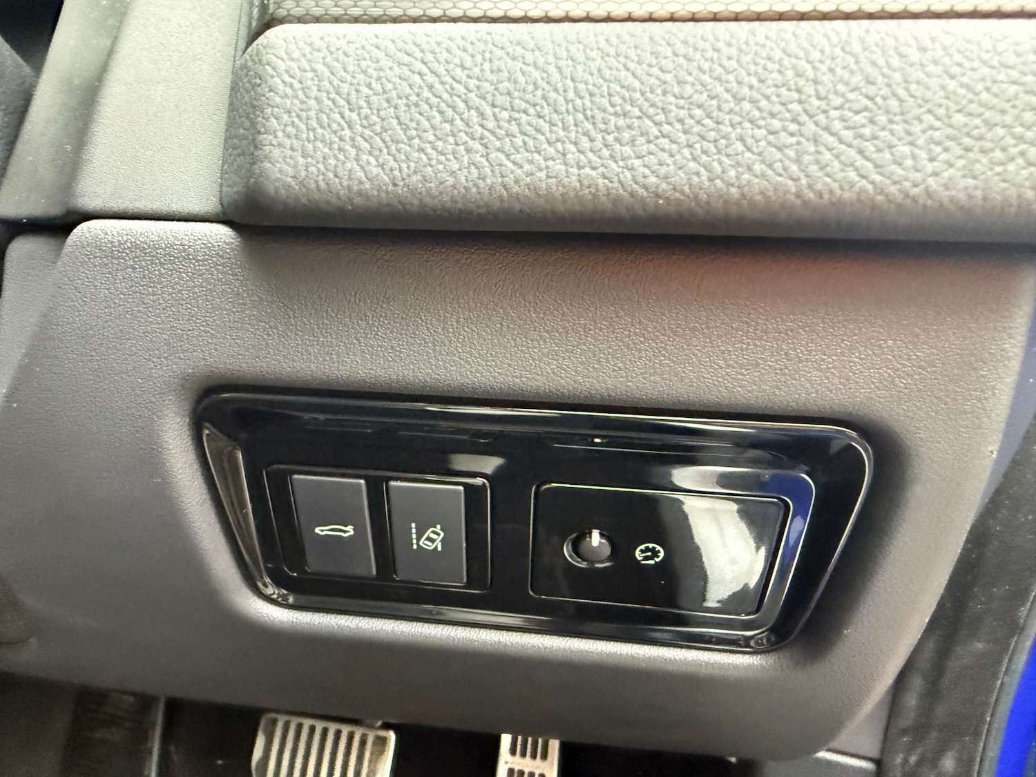 Used Jaguar XF 2017 for sale - 77059115: Photo 42