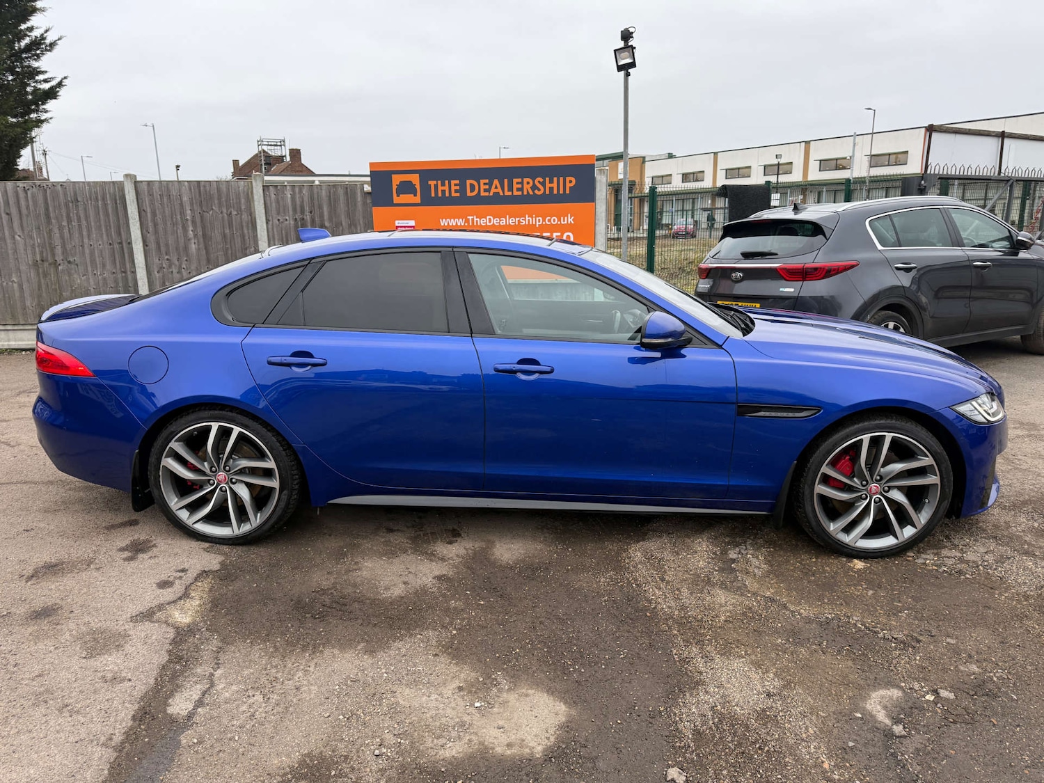 Used Jaguar XF 2017 for sale - 77059115: Photo 6