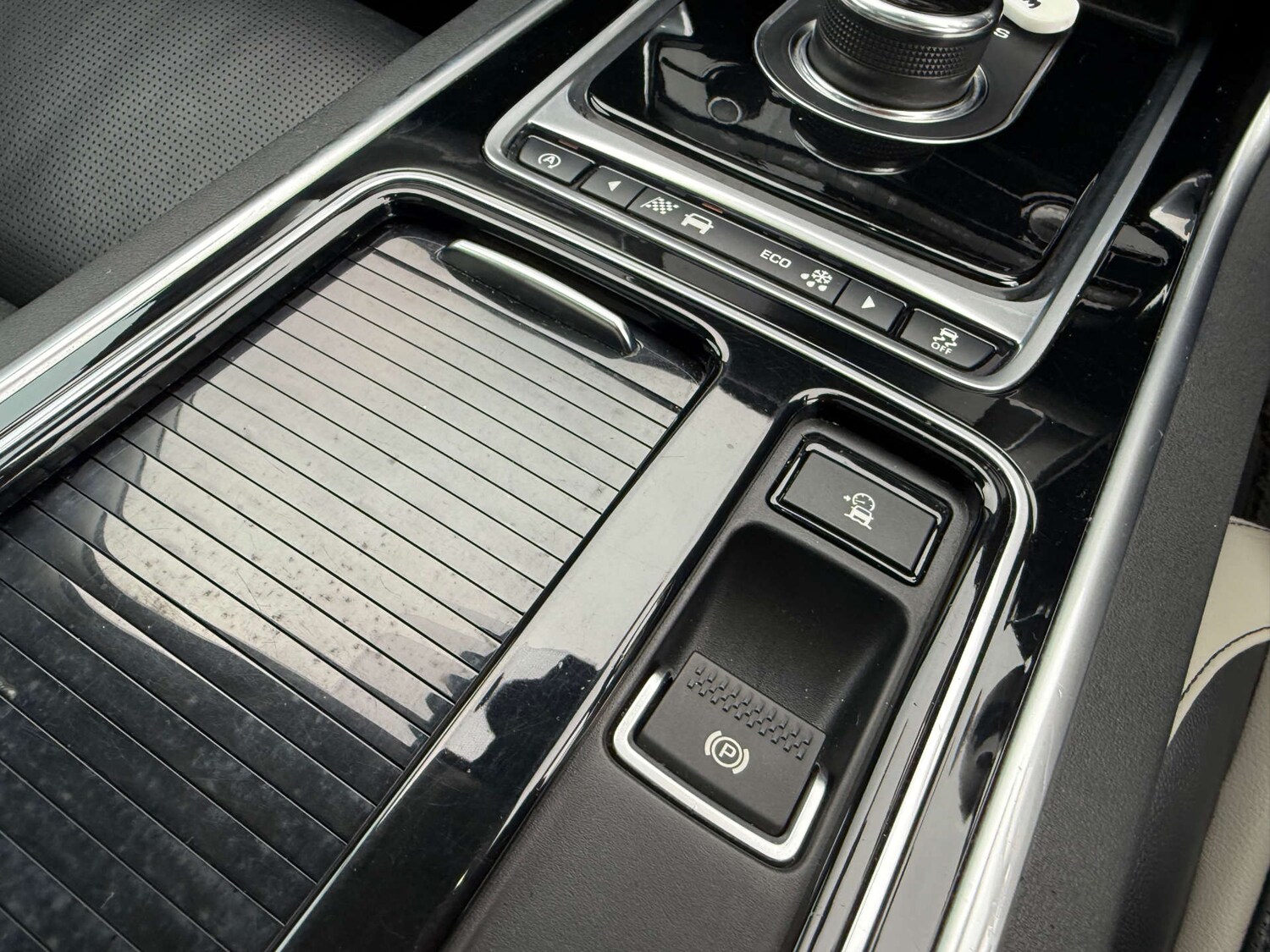 Used Jaguar XF 2017 for sale - 77059115: Photo 61