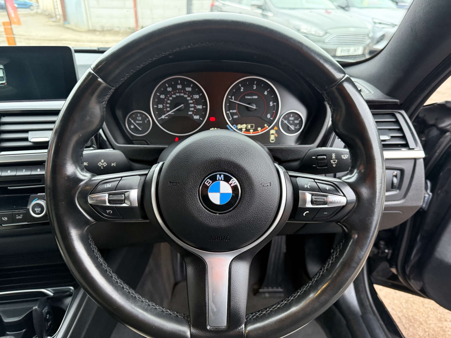 Used BMW 4 Series 2017 for sale - 77059570: Photo 32