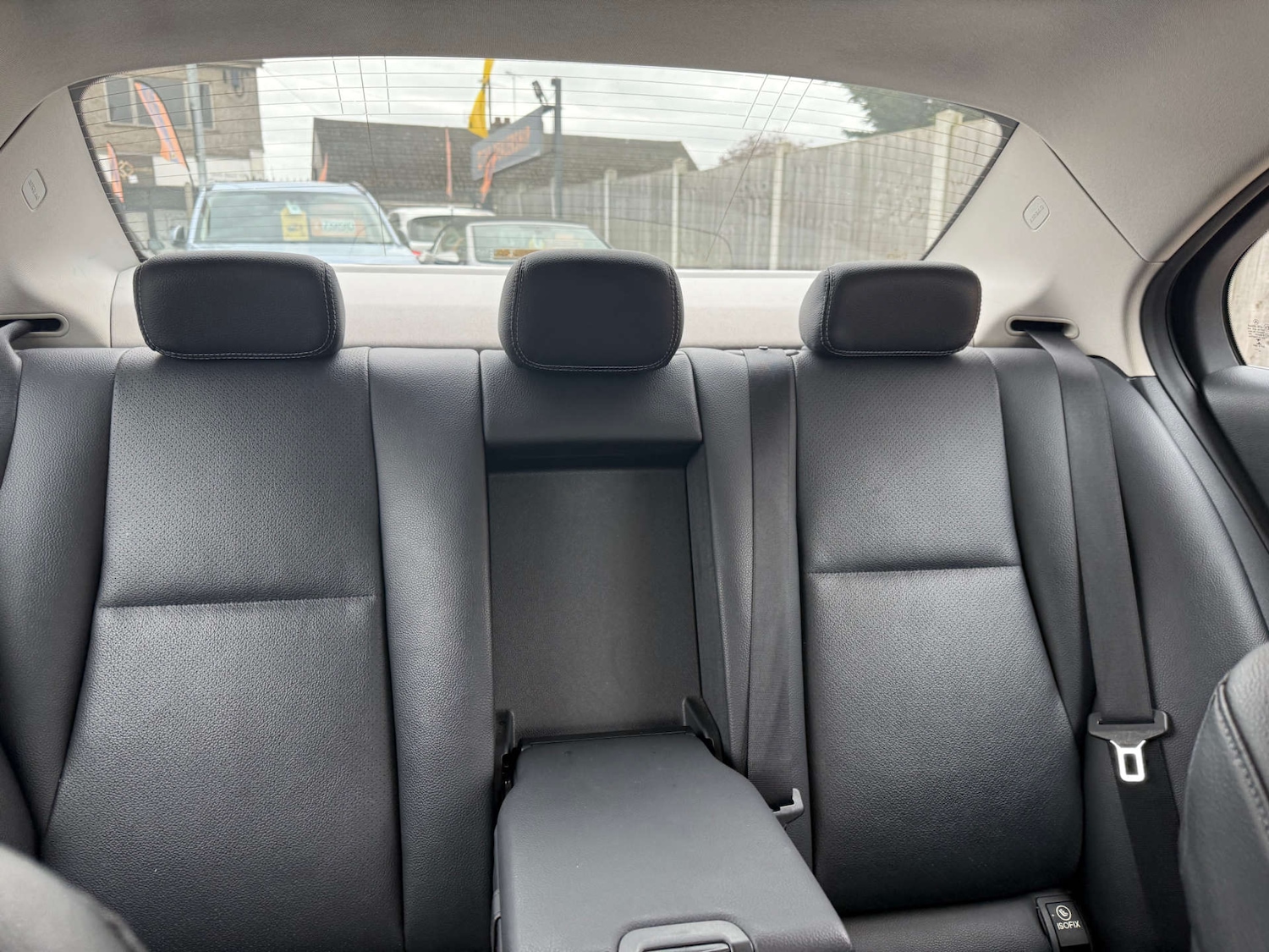 Used Mercedes-Benz C Class 2015 for sale - 78061473: Photo 25