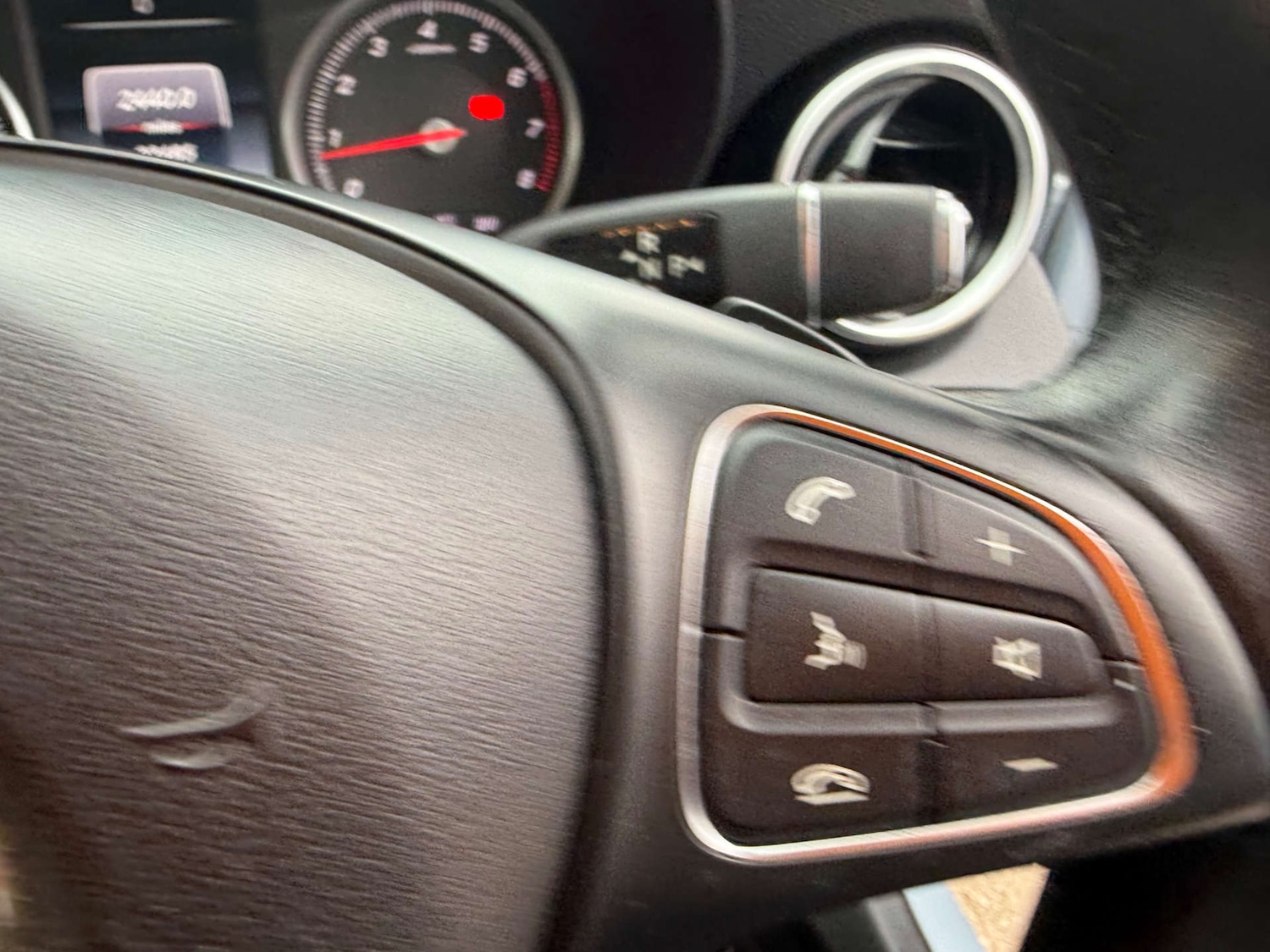 Used Mercedes-Benz C Class 2015 for sale - 78061473: Photo 27