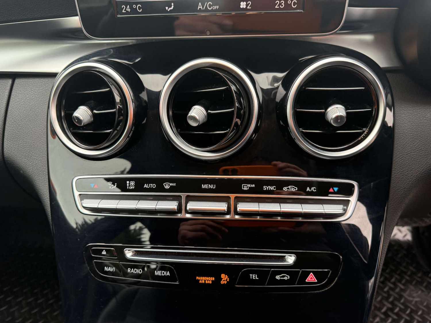 Used Mercedes-Benz C Class 2015 for sale - 78061473: Photo 33